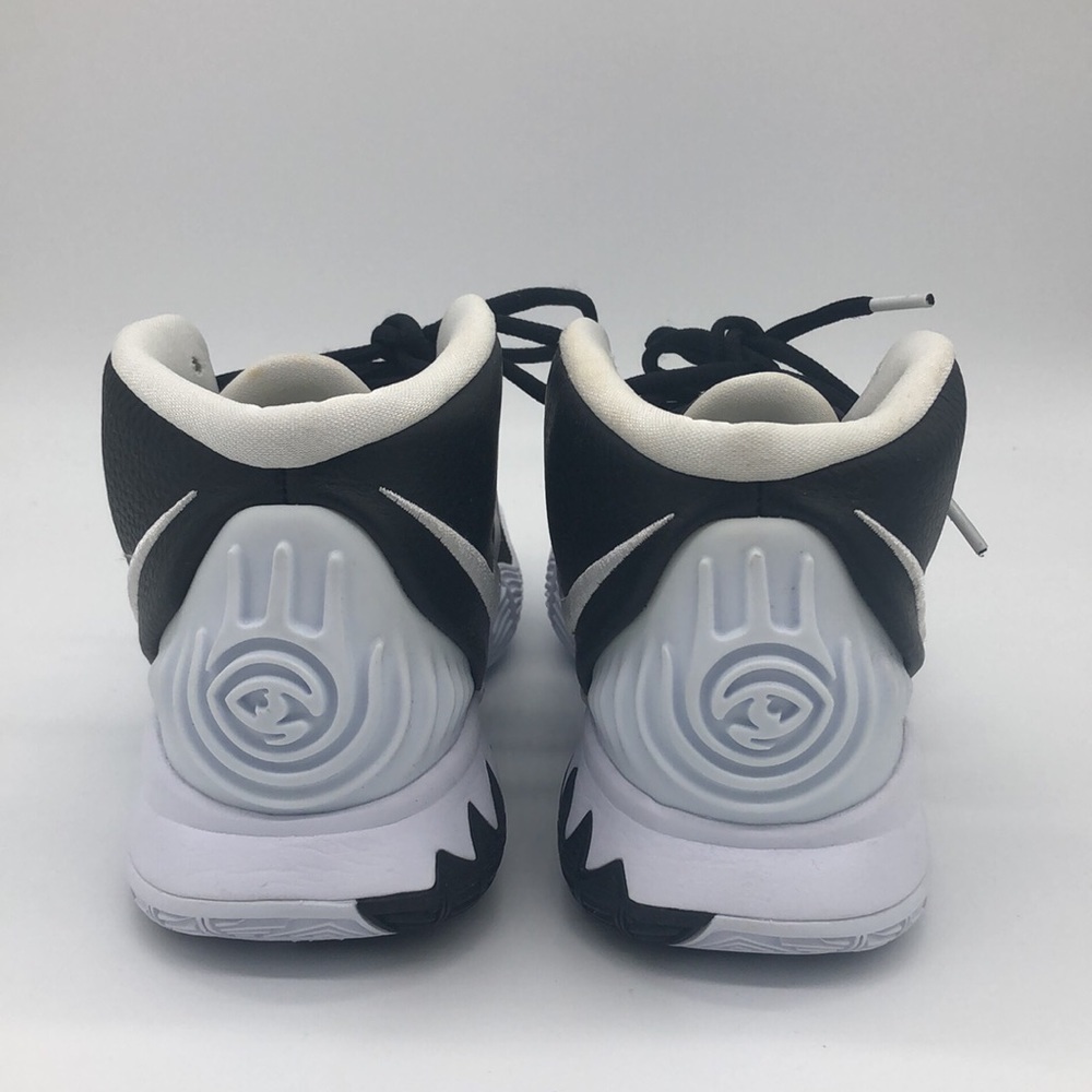 Nike Men's Kyrie 6 Team Basketball Shoes Black White CK5869-002 2020 9.5 - Picture 2 of 11
